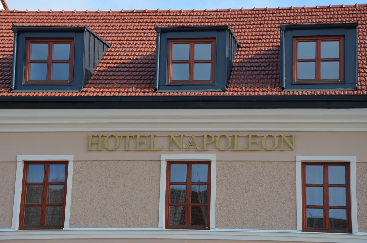 Hotel Napoleon Austerlitz Dış mekan fotoğraf