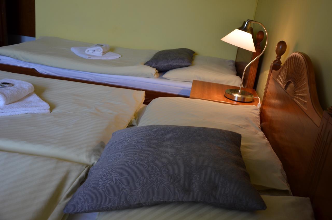 Hotel Napoleon Austerlitz Dış mekan fotoğraf