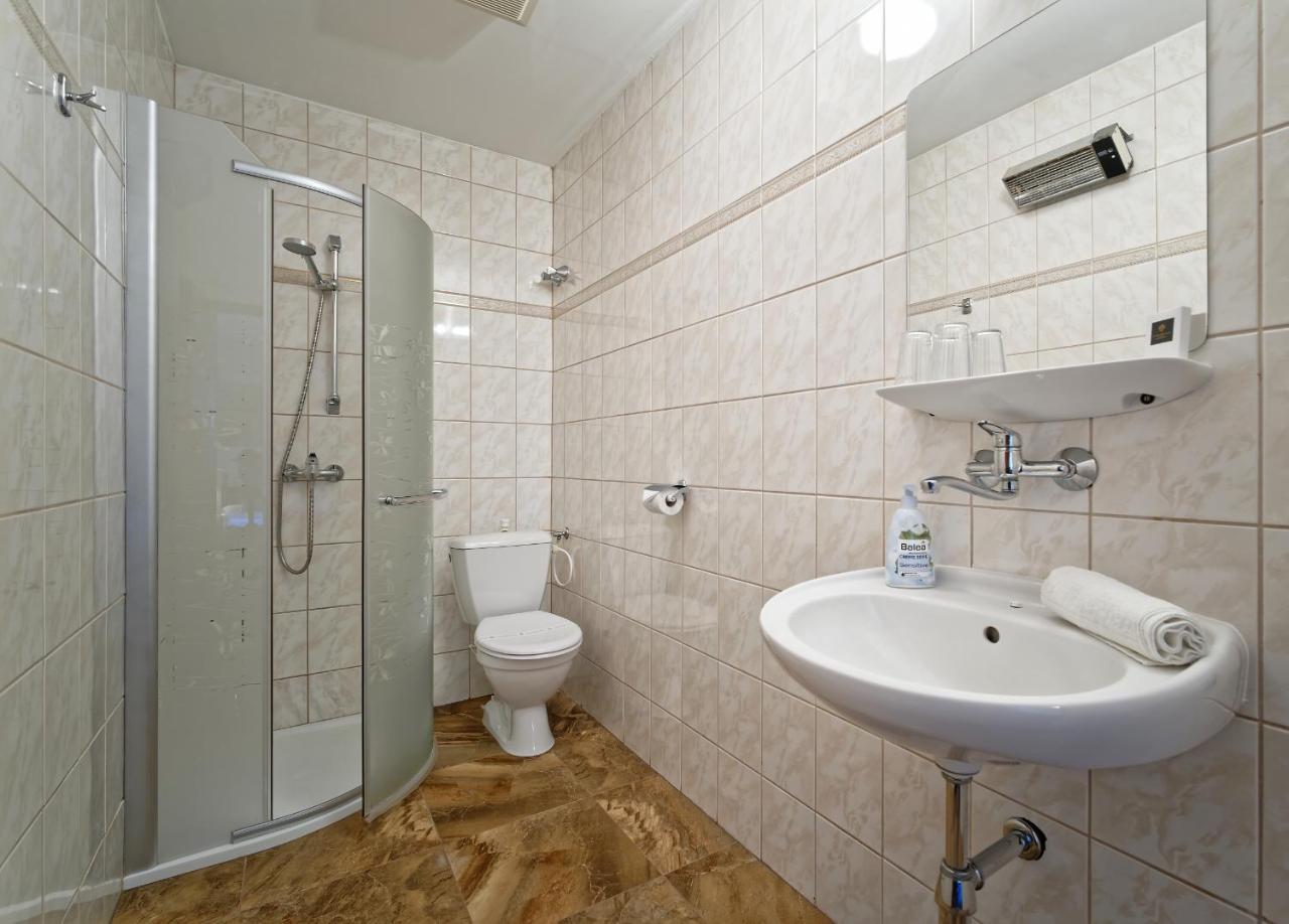 Hotel Napoleon Austerlitz Dış mekan fotoğraf