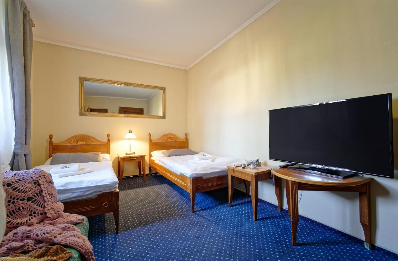 Hotel Napoleon Austerlitz Dış mekan fotoğraf
