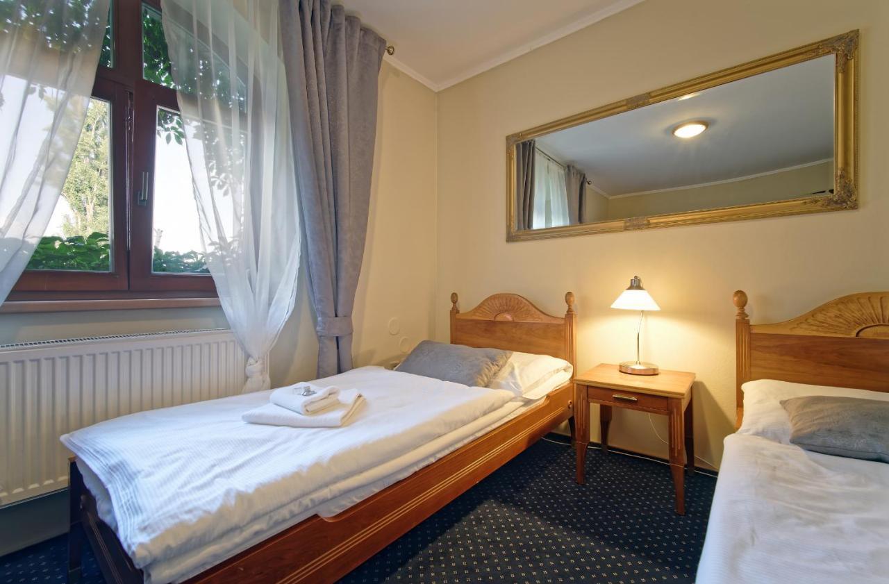 Hotel Napoleon Austerlitz Dış mekan fotoğraf