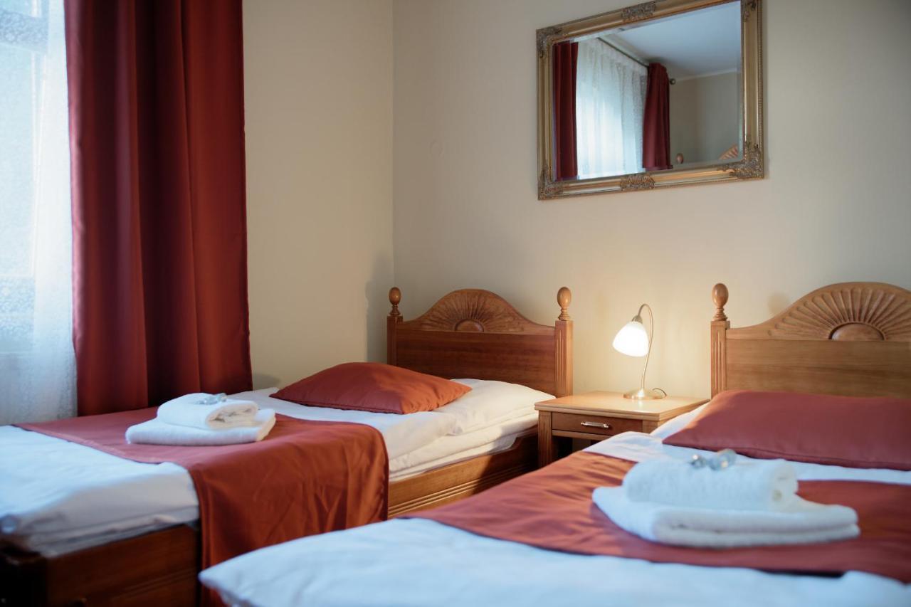 Hotel Napoleon Austerlitz Dış mekan fotoğraf