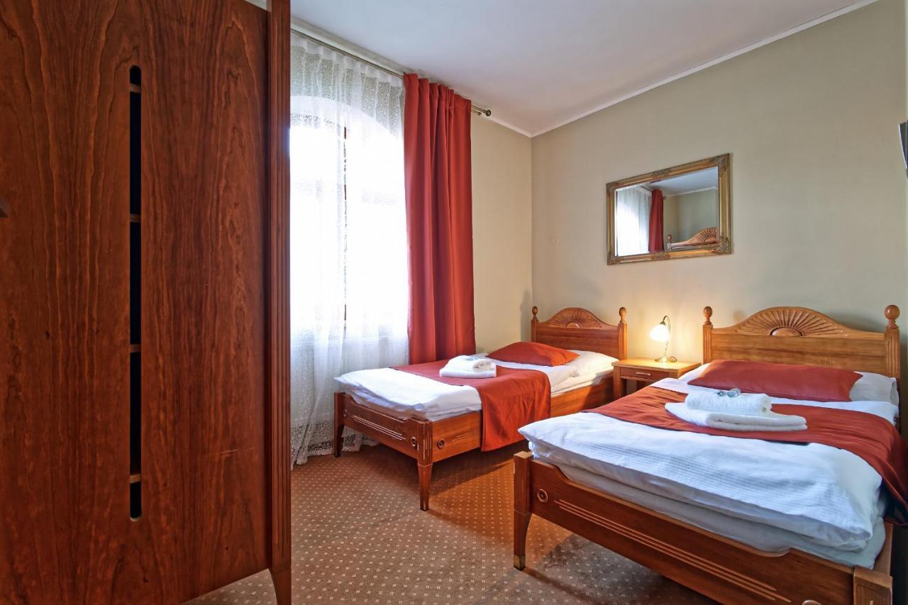 Hotel Napoleon Austerlitz Dış mekan fotoğraf